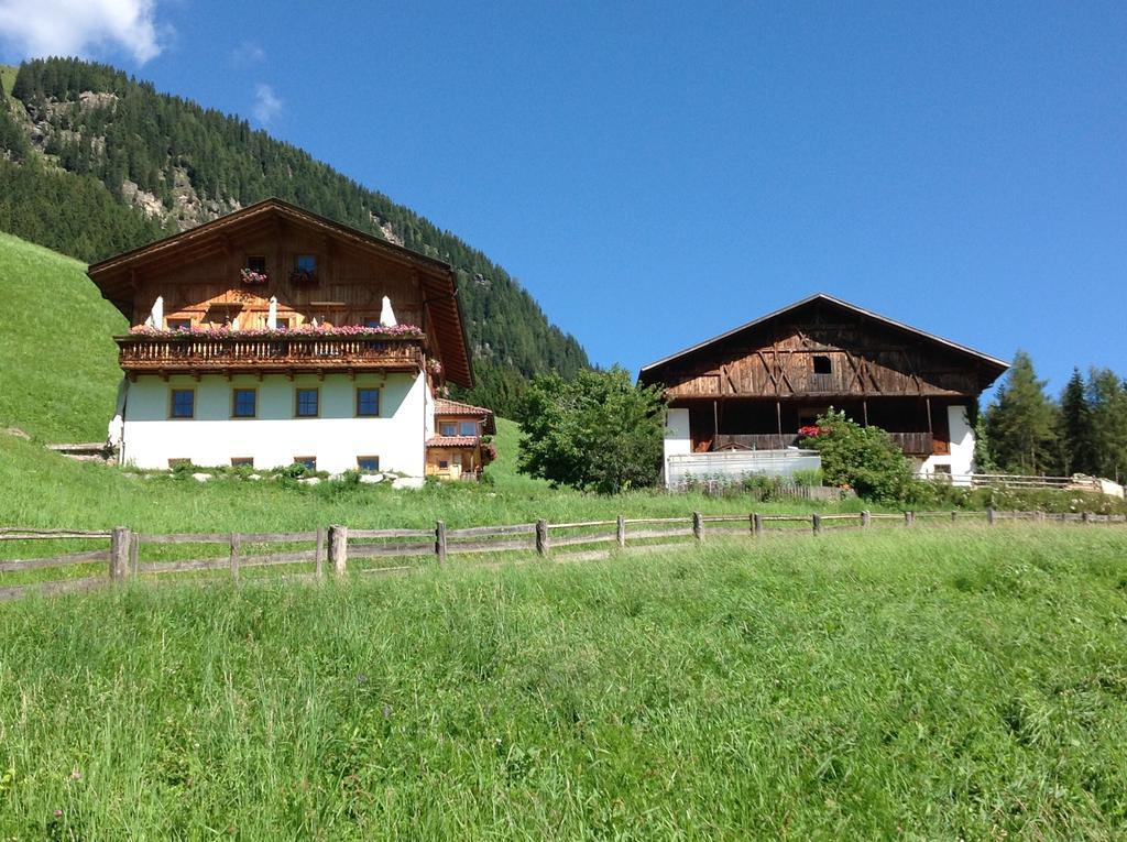 拜霍夫哈曼农家乐 Sarentino 外观 照片